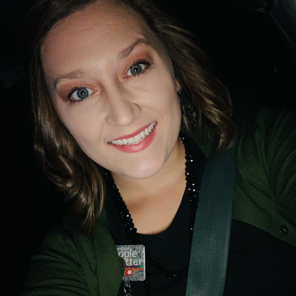 Meet your Posher, Lindsey